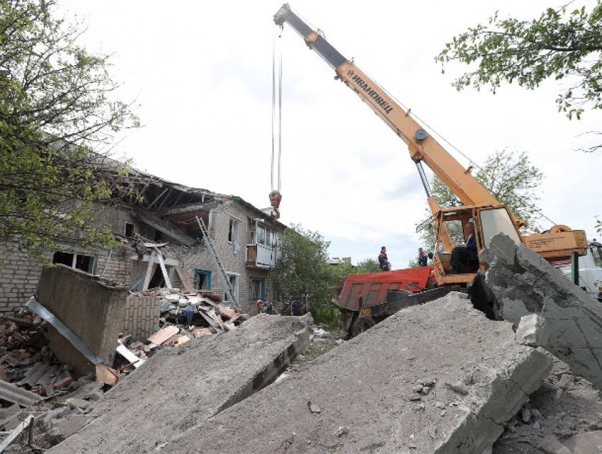 Расселение завершено, дом после взрыва демонтируют