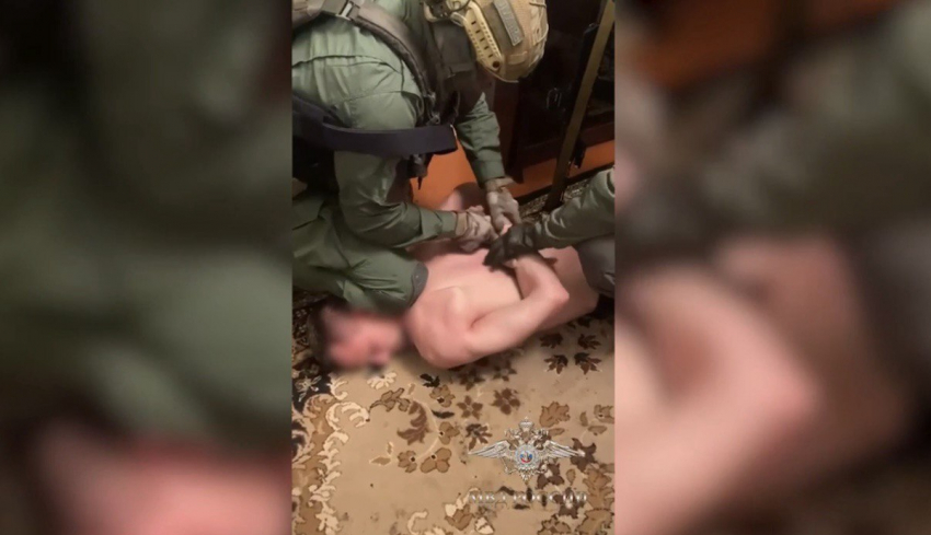 Подозреваемого в убийстве ребенка, совершенного 31 год назад, арестовали в Шахтах