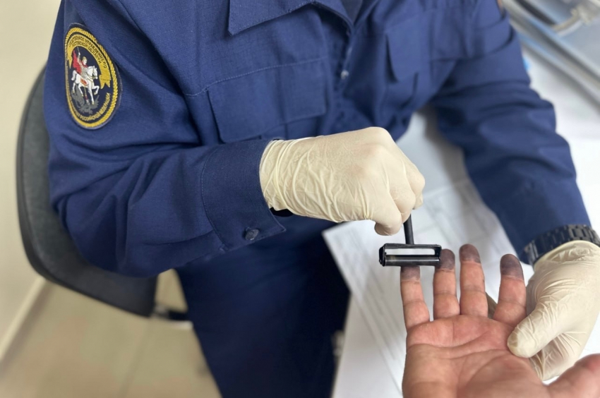 Шахтинец убил ножом своего брата во время ссоры под воздействием алкоголя 