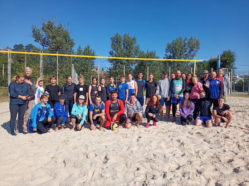 Соревнования по пляжному волейболу: город Олимпийских чемпионов принимал спортсменов из соседних регионов