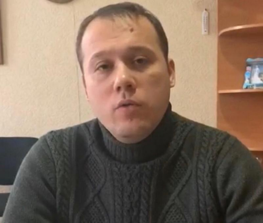 «На уроках Алексеича клево и интересно»: шахтинец начал кампанию в защиту обматерившего ученика педагога
