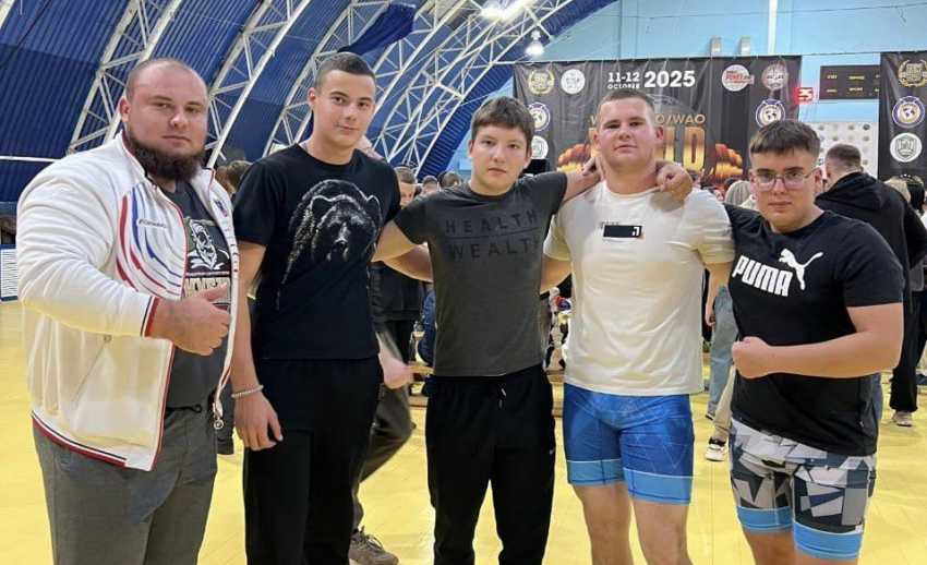 Спортсмен из Шахт установил мировой рекорд в жиме штанги лёжа