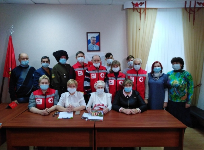 В шахтинском отделении «Красного Креста» создан пункт сбора гумпомощи для эвакуированных с территорий Донбасса