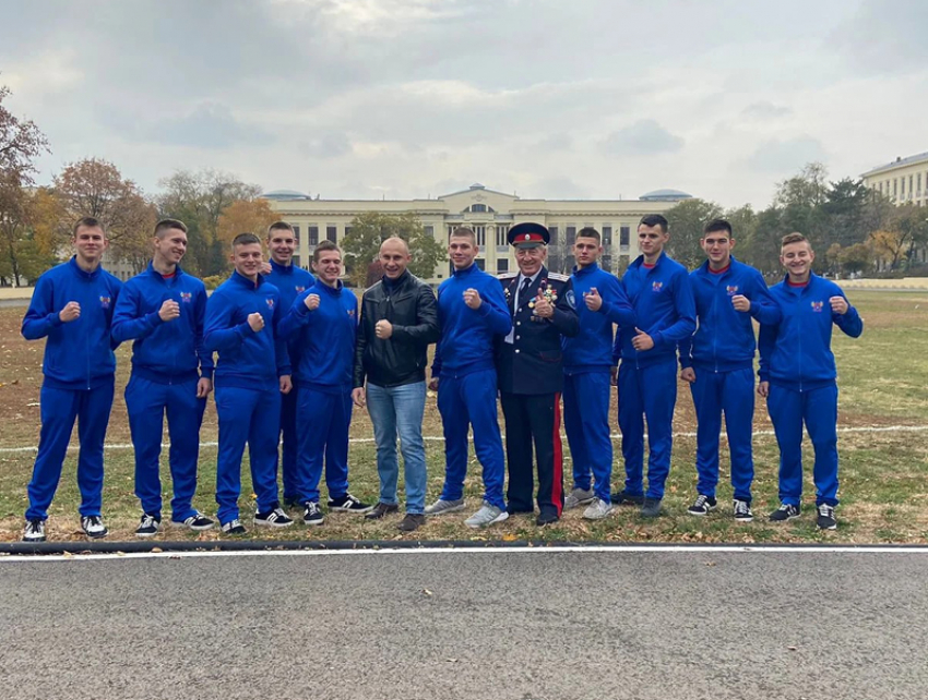 Шахтинские кадеты победили на региональном этапе спартакиады казачьей молодежи