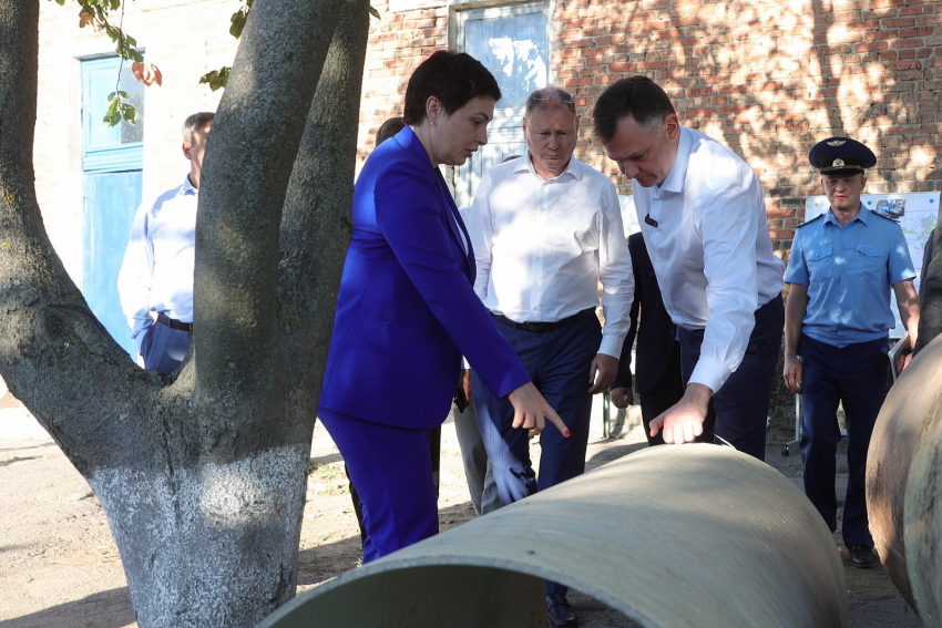 В Шахтах закупят спецтехнику для устранения аварий на водопроводе и коллекторе