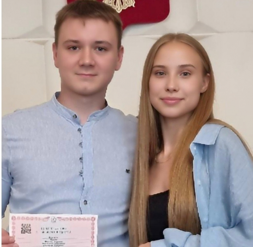 500-й парой, сыгравшей свадьбу в Шахтах в 2025 году, стали Максим и Екатерина Портенко 