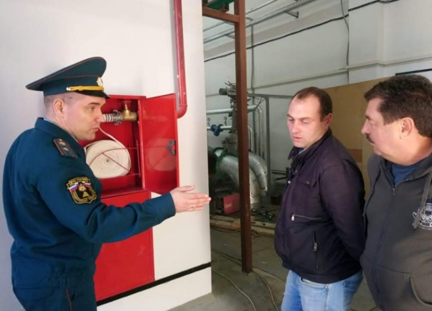 Операция «Отопление»: сотрудники МЧС предупреждают шахтинцев о соблюдении мер безопасности