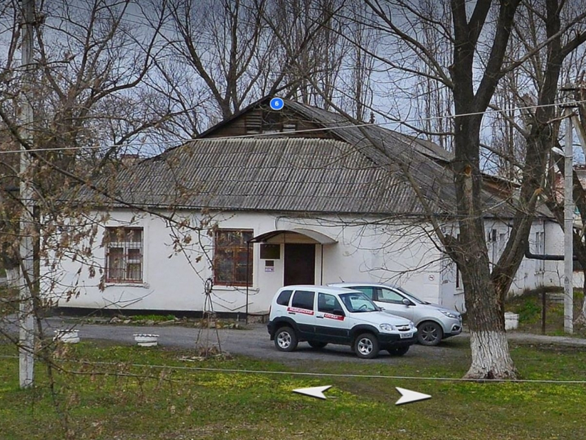 В Шахтах планируют провести капитальный ремонт поликлиники на улице Михайлова