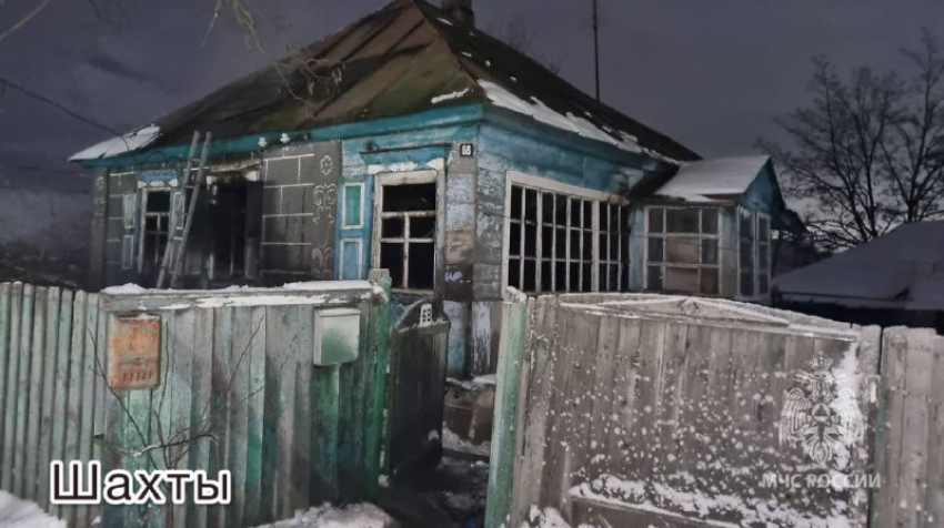 Два человека погибли при пожарах в Ростовской области