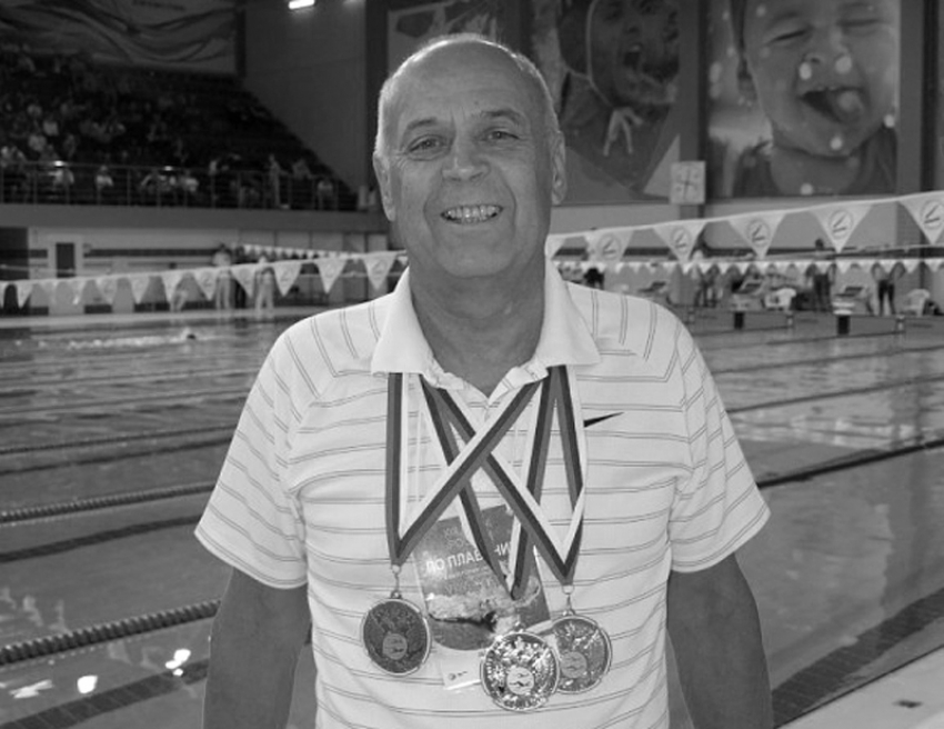 В погоне за медалью остановилось сердце: шахтинский ветеран плавания умер прямо в бассейне