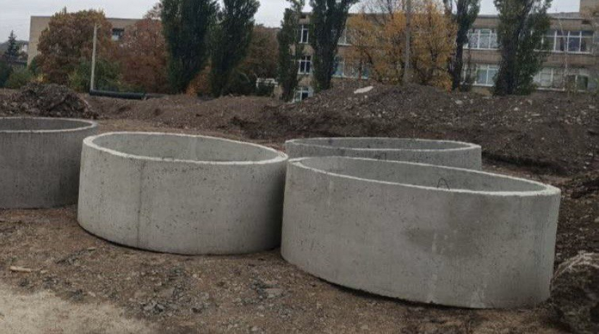 Жители ХБК выразили недовольство затянувшимся ремонтом коллектора