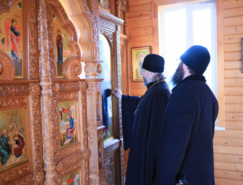 В храме преподобного Сергия Радонежского новый иконостас