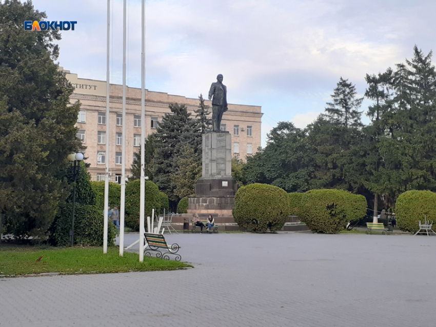 Пасмурно, возможен дождь в Шахтах во вторник