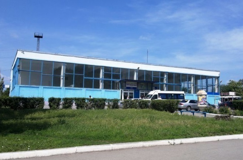 Жителей Шахт эвакуировали из-за бесхозной сумки на остановке