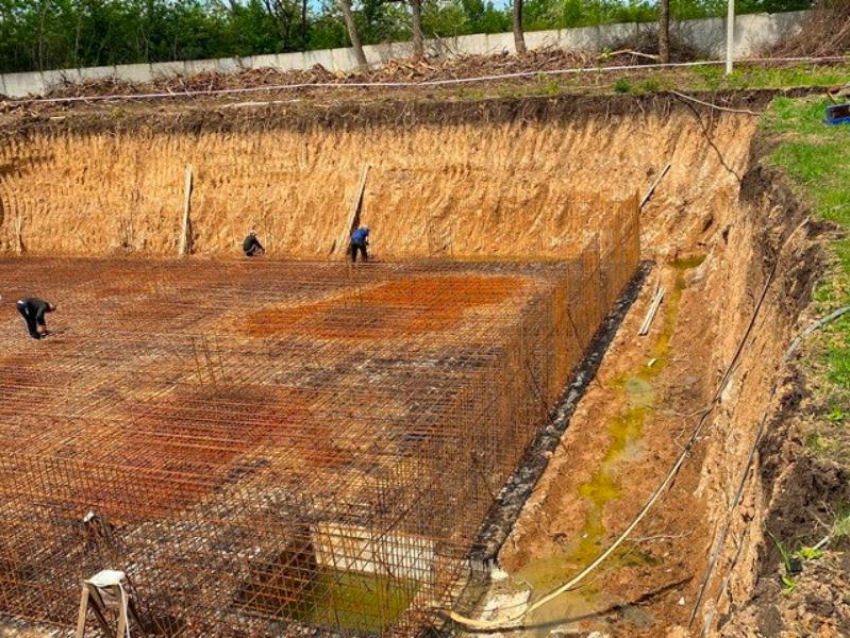 Реконструкция водо-насосной станции в Шахтах продолжается
