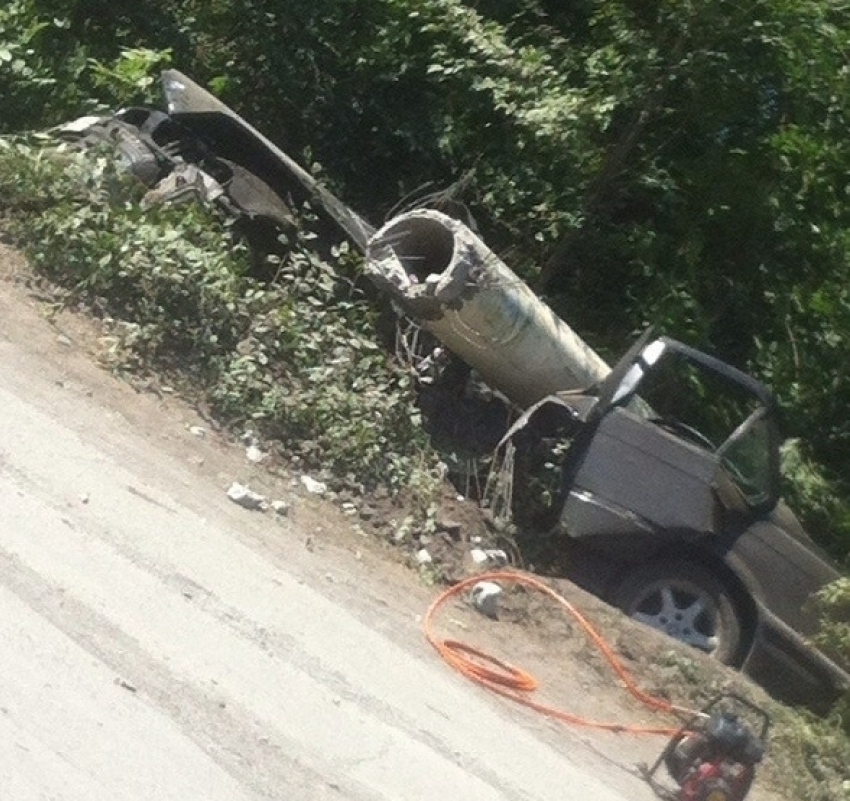 В Шахтах в результате ДТП с участием БМВ погибли два человека